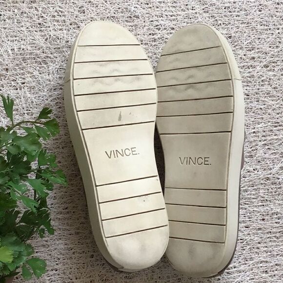 Vince BLAIR Perforated Leather Slip On Sneaker Loafers - Picture 4 of 10